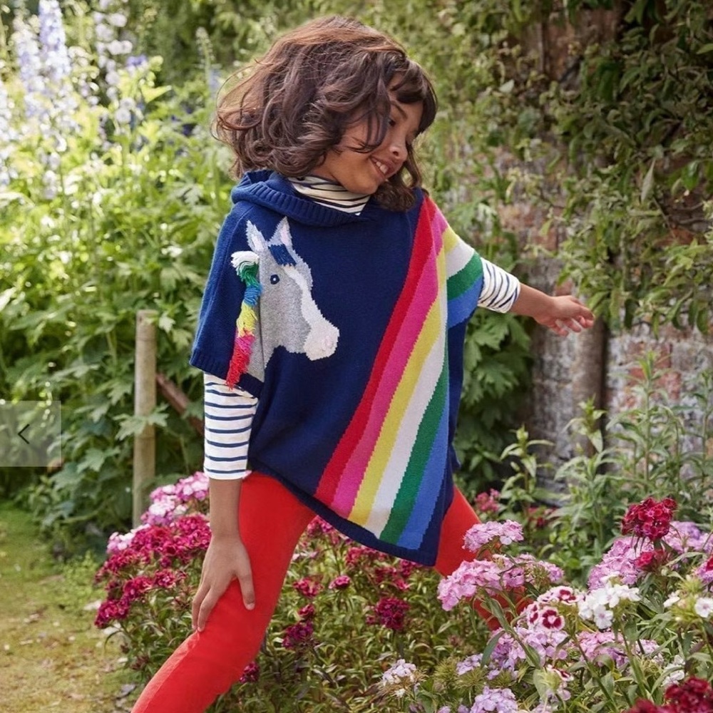 Mini Boden unicorn shawl